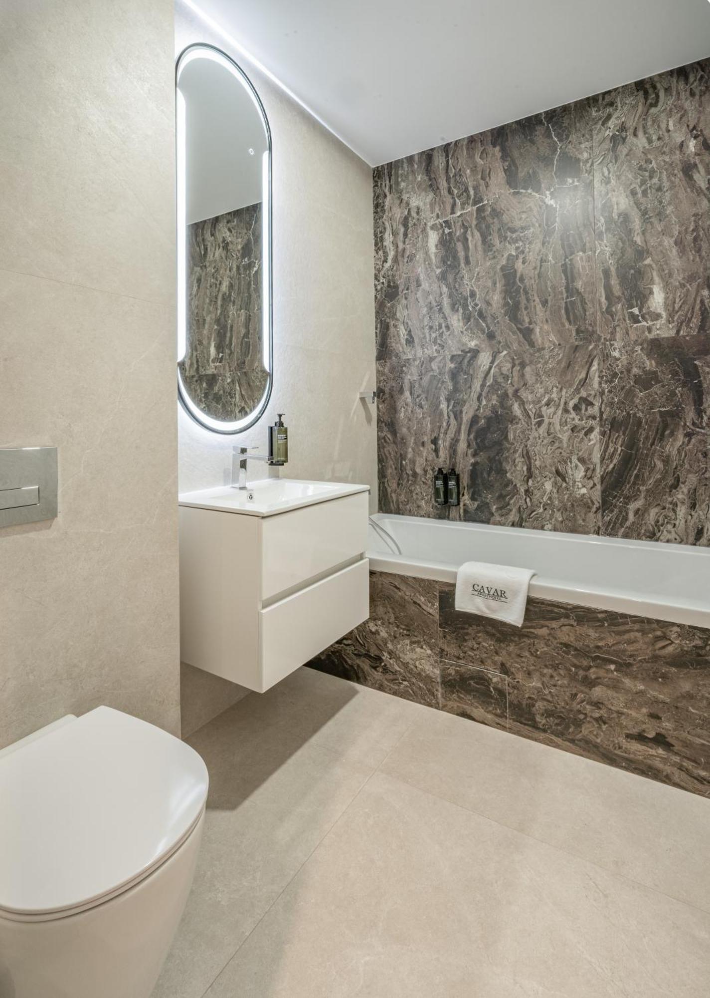Cavar Apartament Bucureşti