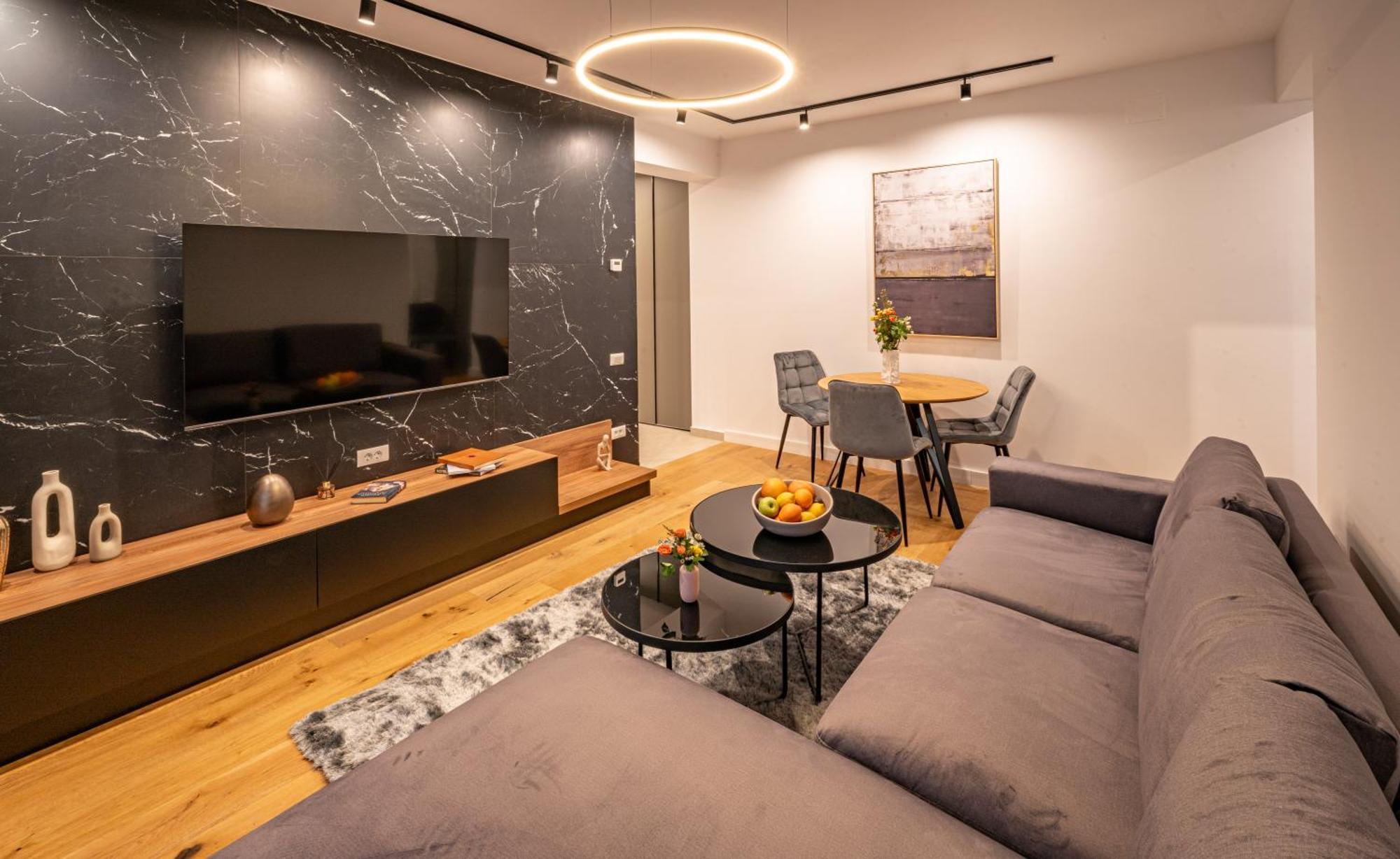 Apartament Cavar